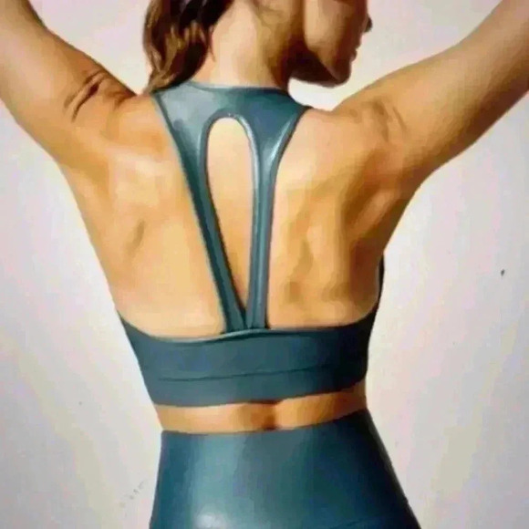 Carbon38 Womens Teal Luxury Stretch Activewear Action Bra 2.0 in Takara Shine S - Picture 2 of 9